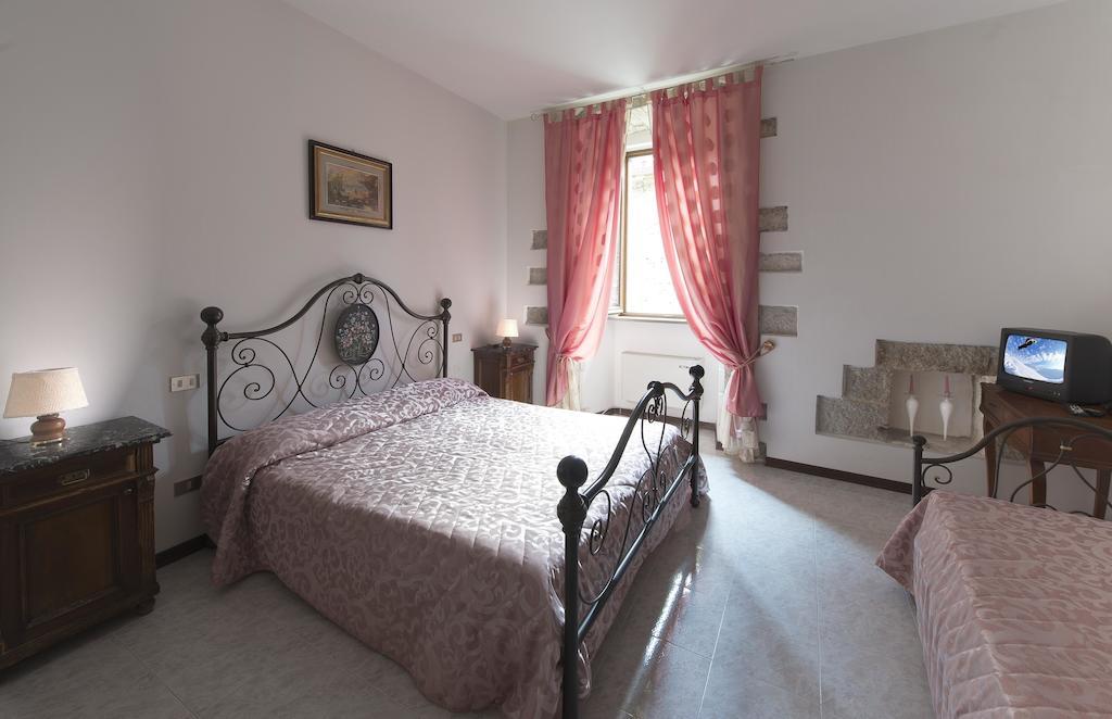 Residenza Di Via Piccardi Bed & Breakfast Gubbio Cameră foto