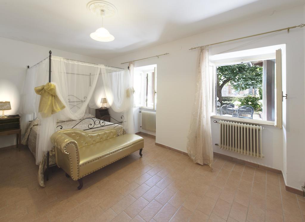 Residenza Di Via Piccardi Bed & Breakfast Gubbio Cameră foto